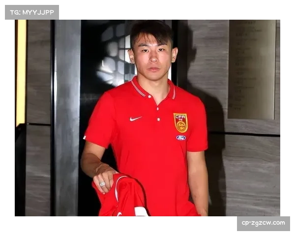 上海申花于汉超退役戴伟浚转会 阵容更迭幅度影响战术延续性