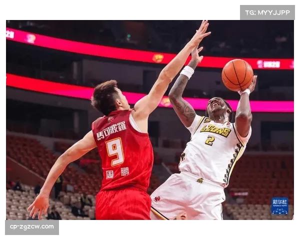 深圳马可波罗李慕豪13分5篮板3盖帽 内线防守屏障作用明显 深圳马可波罗李慕豪13分5篮板3盖帽 内线防守屏障作用明显